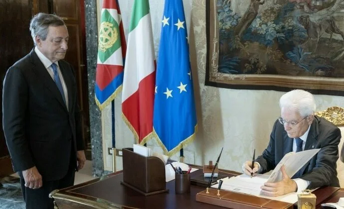 Mattarella firma il decreto di scioglimento delle Camere